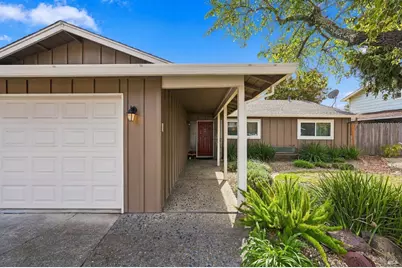 1919 Valencia Street, Napa, CA 94558 - Photo 2
