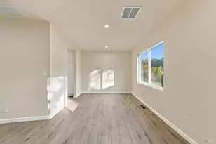 111 Sunrise Ln, Novato, CA 94949 - Photo 12