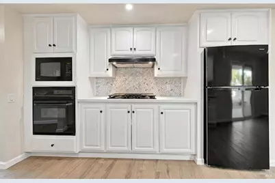 111 Sunrise Lane, Novato, CA 94949 - Photo 16