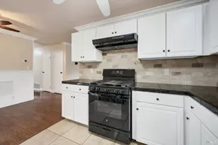 1455 Westminster Dr, Fairfield, CA 94533 - Photo 12