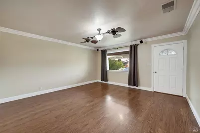 1455 Westminster Drive, Fairfield, CA 94533 - Photo 8