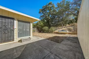 4262 Country Club Dr, Lucerne, CA 95458 - Photo 36