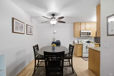 686 Arcadia Drive, Vacaville, CA 95687 - Photo 14