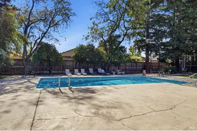 686 Arcadia Drive, Vacaville, CA 95687 - Photo 46