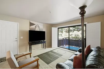 686 Arcadia Drive, Vacaville, CA 95687 - Photo 8
