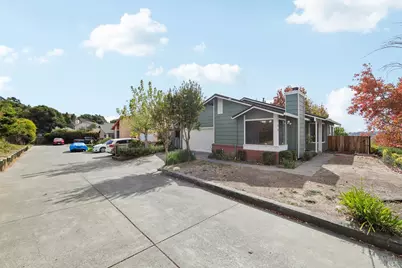 100 Phoenix Circle, Vallejo, CA 94589 - Photo 58