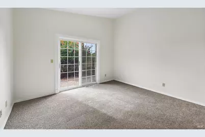 100 Phoenix Circle, Vallejo, CA 94589 - Photo 28