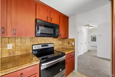 100 Phoenix Circle, Vallejo, CA 94589 - Photo 12