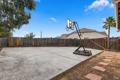 1728 Newark Lane, Suisun City, CA 94585 - Photo 40