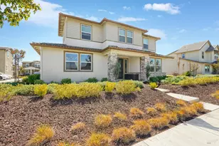 2404 Lake Club Dr, Fairfield, CA 94533 - Photo 2
