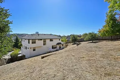 827 N Webster Street, Petaluma, CA 94952 - Photo 94