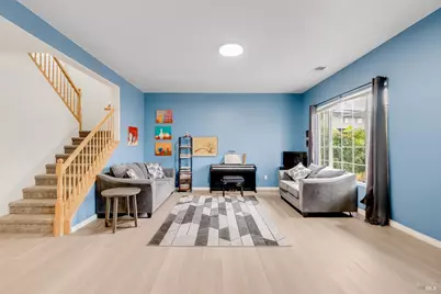 909 Promenade Drive, Pittsburg, CA 94565 - Photo 8