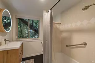 100 Woodward Ave, Sausalito, CA 94965 - Photo 32