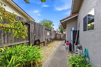 8252 Valley View Drive, Sebastopol, CA 95472 - Photo 28
