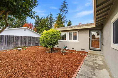 8252 Valley View Drive, Sebastopol, CA 95472 - Photo 4