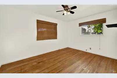 690 Camellia Way, Vacaville, CA 95688 - Photo 38