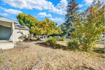 690 Camellia Way, Vacaville, CA 95688 - Photo 10