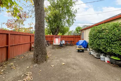 1006 Pressley Street, Santa Rosa, CA 95404 - Photo 20