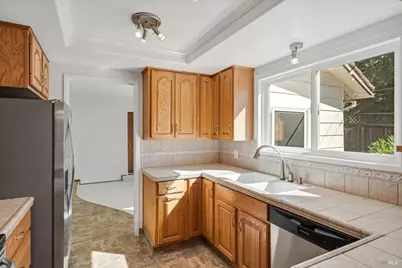 5568 Yerba Buena Road, Santa Rosa, CA 95409 - Photo 12