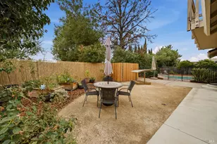 2853 Vista Grande, Fairfield, CA 94534 - Photo 40