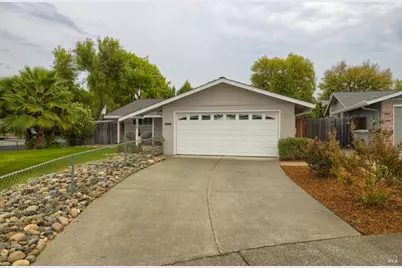 860 Yeoman Court, Vacaville, CA 95687 - Photo 4