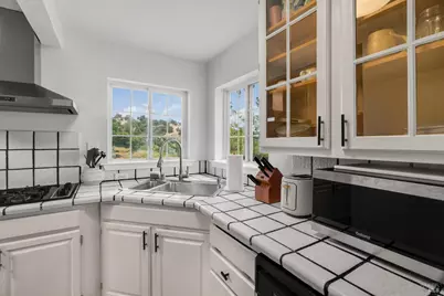 60 Clovercrest Drive, Cloverdale, CA 95425 - Photo 6