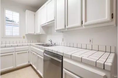 220 Commodore Drive, Richmond, CA 94804 - Photo 16