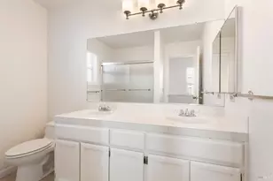 220 Commodore Dr, Richmond, CA 94804 - Photo 20
