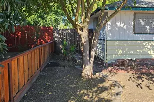 2720 Sunset Ln, Antioch, CA 94509 - Photo 2