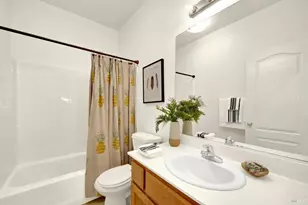 5018 Rowe Dr, Fairfield, CA 94533 - Photo 24