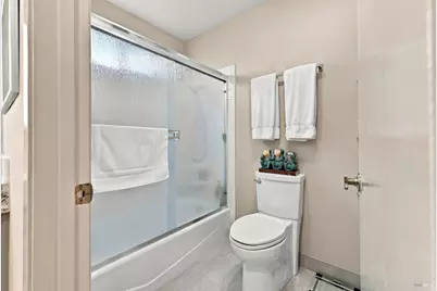 425 Singing Woods Place, Santa Rosa, CA 95409 - Photo 34
