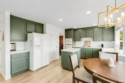 1039 Sandhurst Drive, Vallejo, CA 94591 - Photo 22