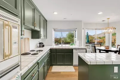 1039 Sandhurst Drive, Vallejo, CA 94591 - Photo 12