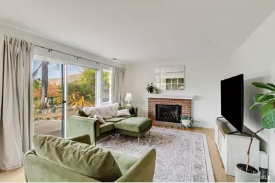 1039 Sandhurst Drive, Vallejo, CA 94591 - Photo 24