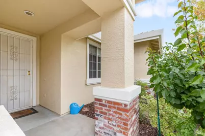 220 Mandarin Circle, Vacaville, CA 95687 - Photo 6