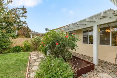 220 Mandarin Circle, Vacaville, CA 95687 - Photo 38