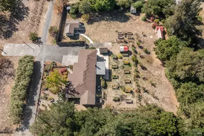 8207 Candy Apple Lane, Sebastopol, CA 95472 - Photo 40