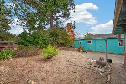 2290 Corby Avenue, Santa Rosa, CA 95407 - Photo 42