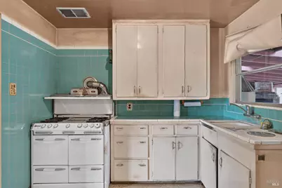 2290 Corby Avenue, Santa Rosa, CA 95407 - Photo 14