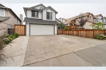 2454 Vista Grande, Fairfield, CA 94534 - Photo 2
