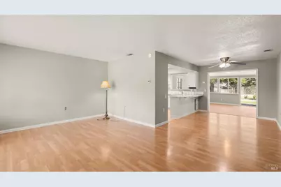 115 McKinley Circle, Vacaville, CA 95687 - Photo 14