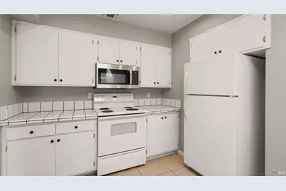 115 McKinley Circle, Vacaville, CA 95687 - Photo 10