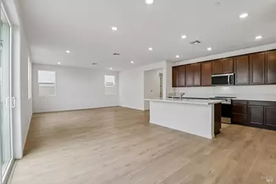 5880 Trailblaze Drive, Fairfield, CA 94533 - Photo 8