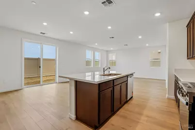 5880 Trailblaze Drive, Fairfield, CA 94533 - Photo 12