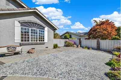 506 Walnut Court, Fairfield, CA 94534 - Photo 10