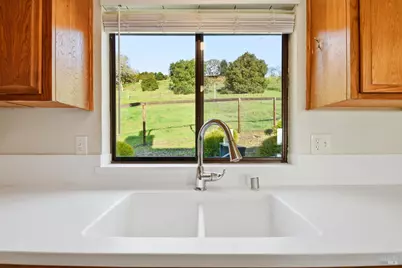 5827 La Cuesta Drive, Santa Rosa, CA 95409 - Photo 10