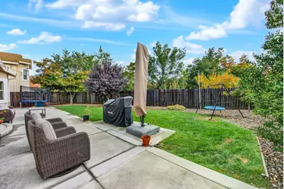 116 Cannes Court, Fairfield, CA 94534 - Photo 38