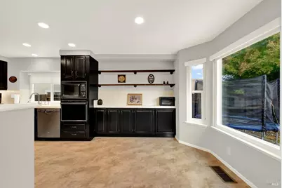 116 Cannes Court, Fairfield, CA 94534 - Photo 12