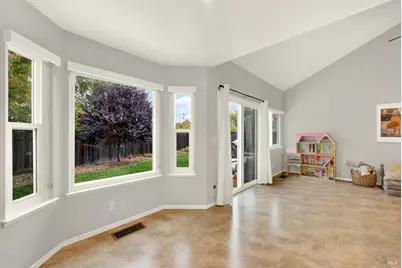116 Cannes Court, Fairfield, CA 94534 - Photo 14