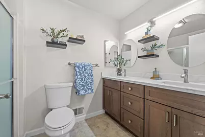 304 Columbia Circle, Benicia, CA 94510 - Photo 32